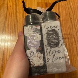 Lavender safe body wash and lotion set with Luffa